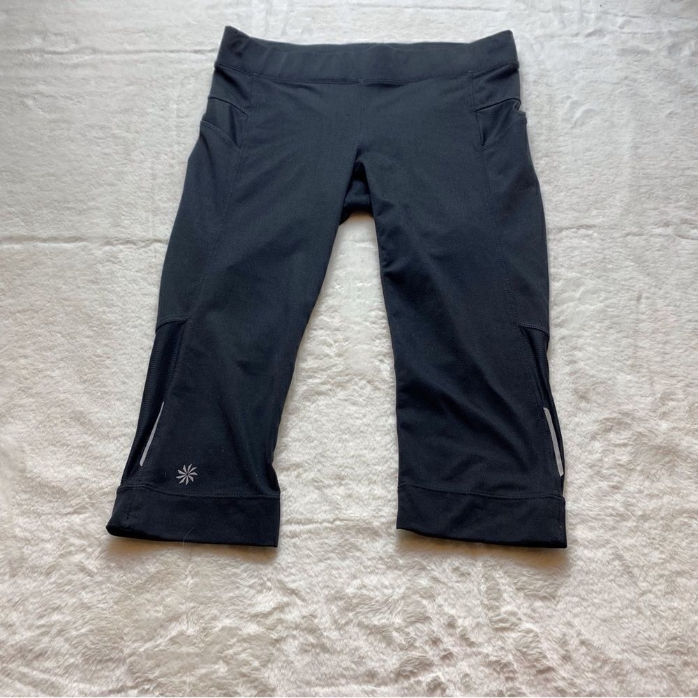 Athleta Black Bare to Run Knicker Capri Leggings Size Small